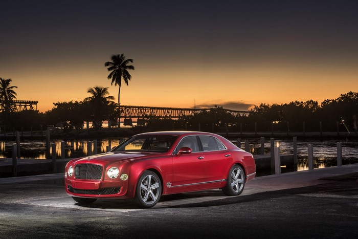4K Bentley Mulsanne Speed at Sunset