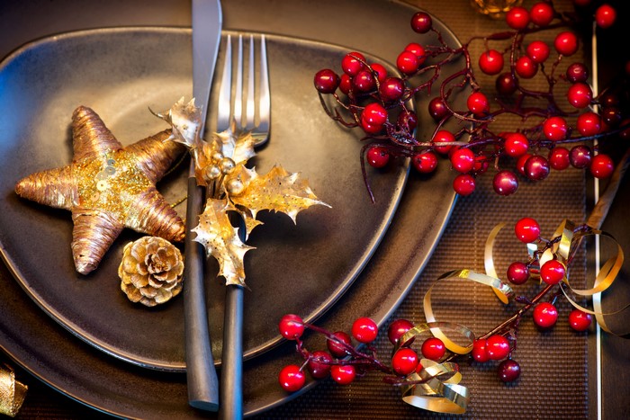 5K 6K 7K Holidays Table appointments Fork Pine