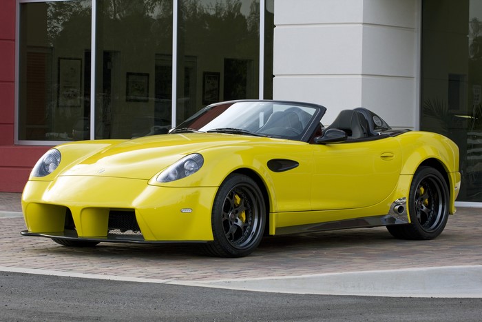 Yellow 2014 Panoz Esperante Spyder GT Cabriolet