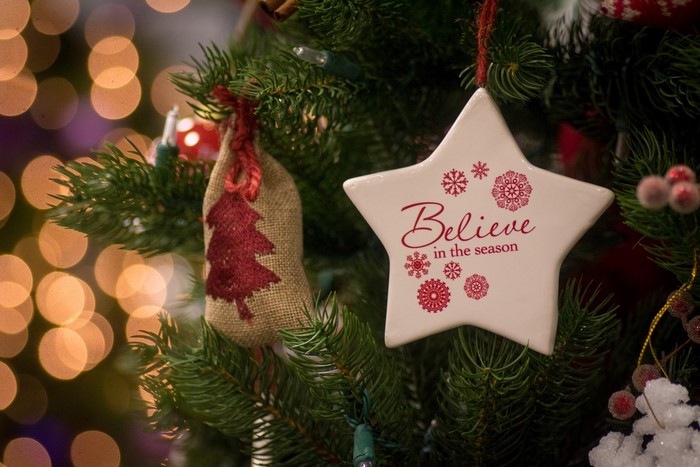 Christmas tree ornaments with bokeh lights