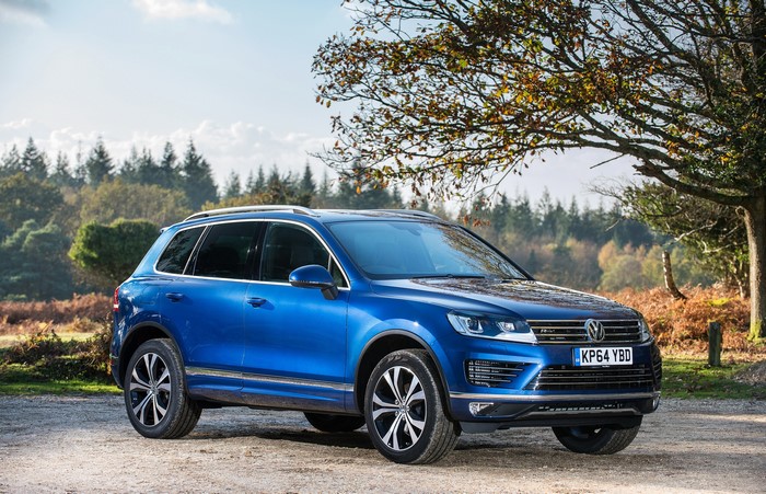 Blue 2014 Volkswagen Touareg R-Line SUV
