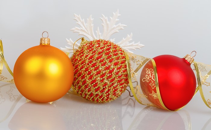 Christmas ornaments with ribbon and snowflake