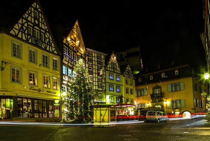 4K Germany Cochem Christmas Street Night