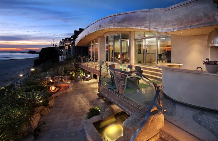 Modern Beach House at Dusk in Laguna Beach, USA
