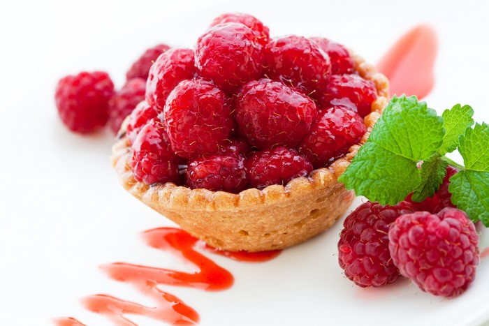 Raspberry Tart with Mint and Sauce