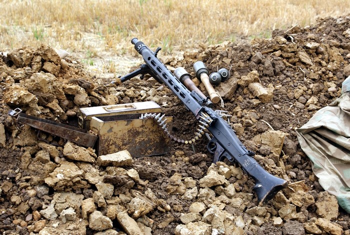 MG-42 machine gun with ammunition and grenades