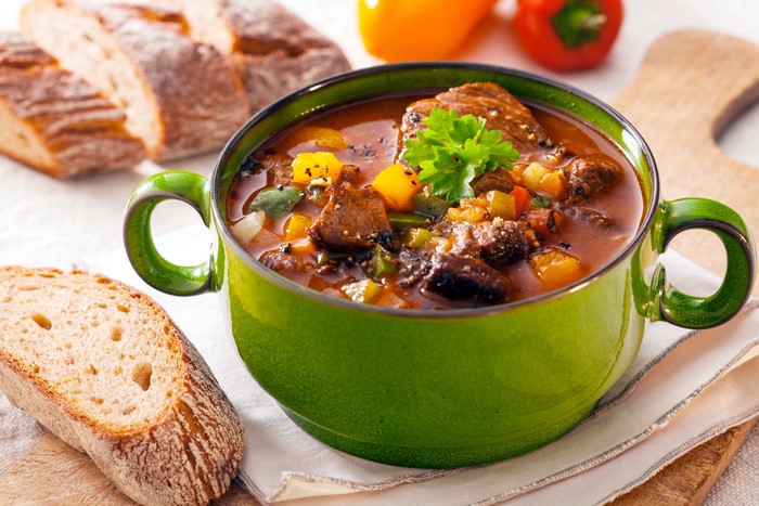 Hearty Beef Stew with Bread