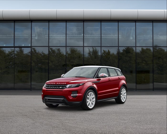 Red Range Rover Evoque SW1 Special Edition