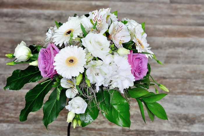 Bouquet of Roses, Gerberas, Eustoma, and Alstroemeria