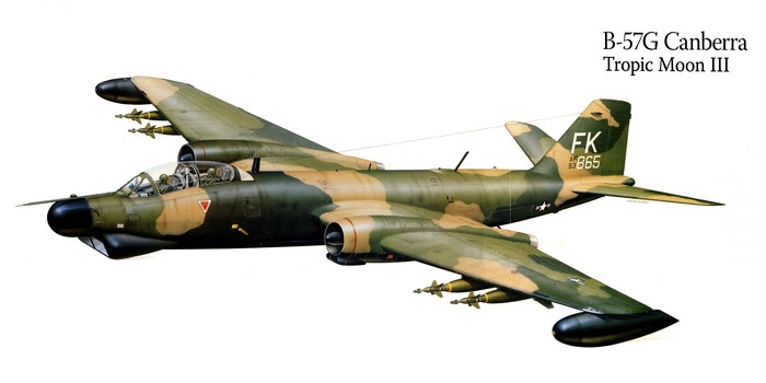 B-57G Canberra Tropic Moon III Airplane