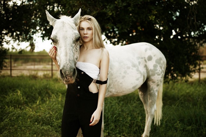 Horses Blonde girl
