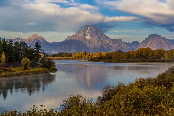 4K Grand Teton Mountains Lake USA