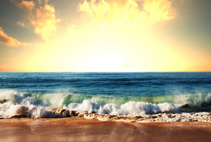 4K Sea Waves Coast Sky