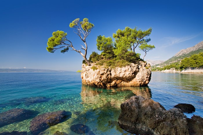 4K Brela Croatia Sea Scenery Crag Trees