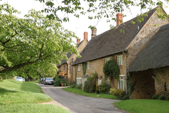 Houses on a street in Sibford Gower, Oxfordshire, United Kingdom