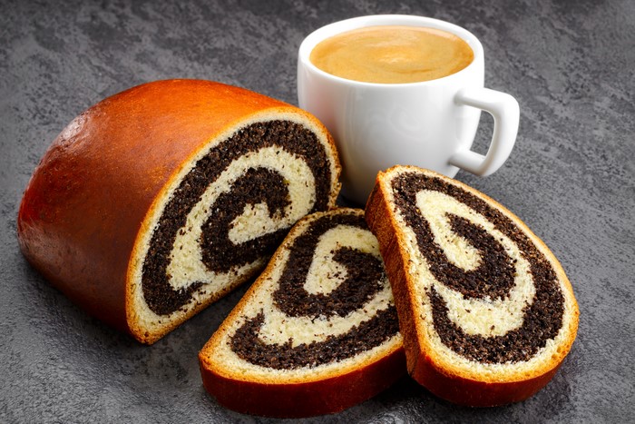 Poppy seed roll and coffee