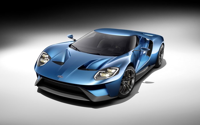 4K Metallic Light Blue Ford GT