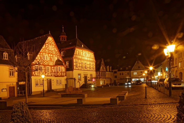 4K, Kirchberg, Germany, Houses, Street, Night, Street lights, HD ...