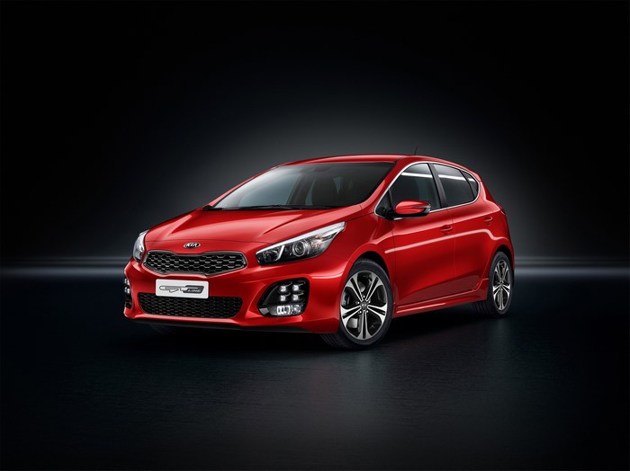 Red 2015 Kia Ceed GT Line