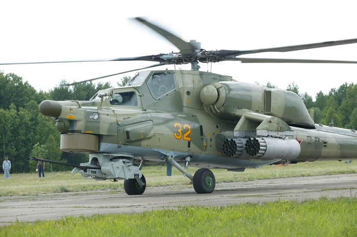 Mi-28h Havoc helicopter with number 32