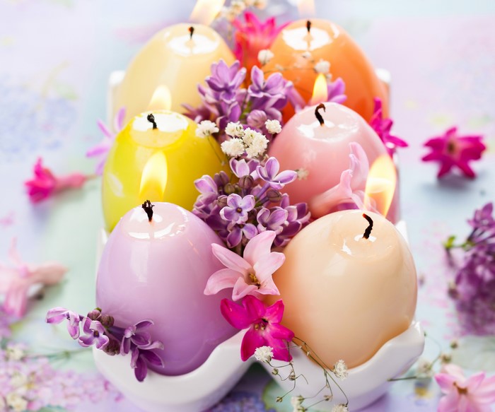 Easter Egg Candles with Lilac Flowers