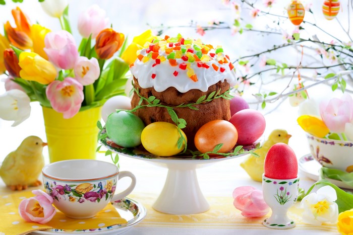Easter Kulich with Tulips, Eggs, and Chicks