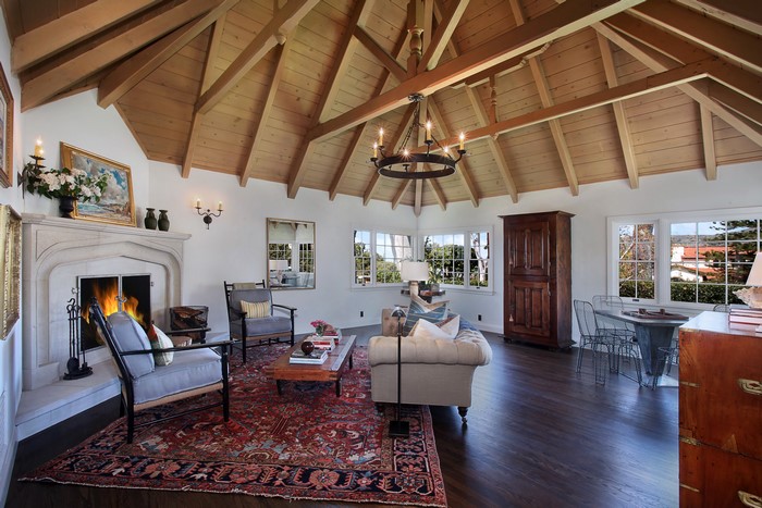Interior Design Living room Carpet Chandelier Fireplace