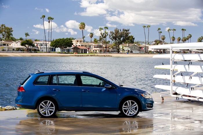 2015 Volkswagen Golf SportWagen
