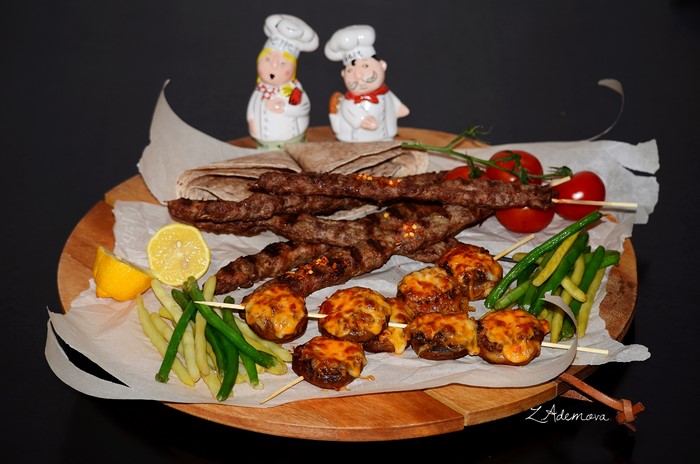 4K Shashlik with Tomatoes, Lemons, and Mushrooms