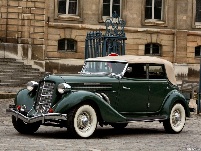1935 Auburn 851 Supercharged Phaeton