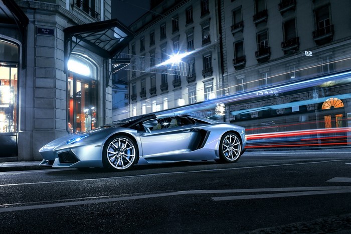 Lamborghini Aventador LP700-4 on a city street at night
