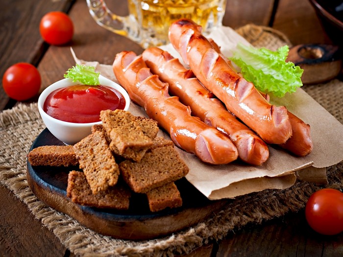 Grilled Vienna Sausages with Ketchup and Bread