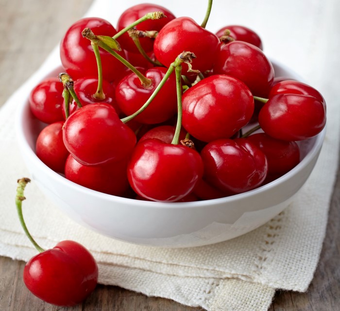Bowl of red cherries