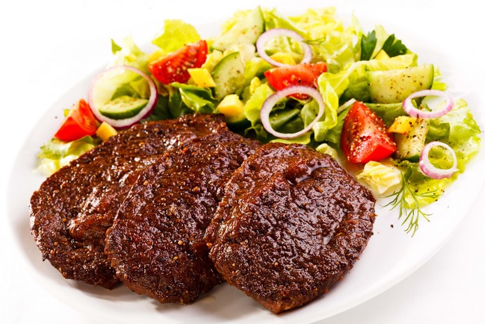 Meat patties with salad