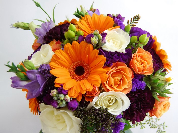 Orange Gerberas and Roses Flower Bouquet