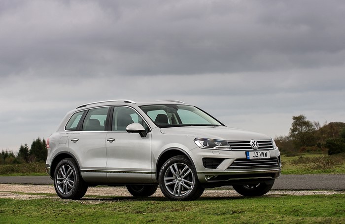 Silver 2014 Volkswagen Touareg SE SUV