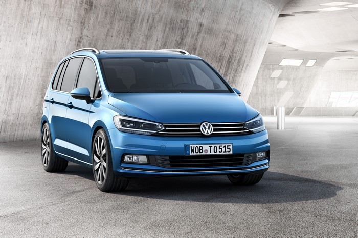 Volkswagen Touran 2015 Light Blue