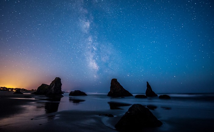 4K Bandon Beach Oregon Milky Way Night Sky