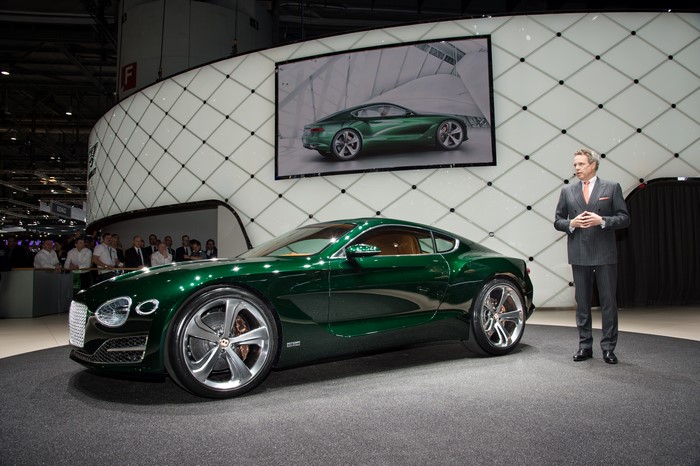 Bentley EXP 10 Speed 6 concept car presentation