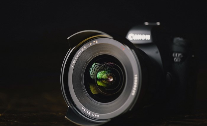 Canon EOS 6D camera with Carl Zeiss Distagon lens