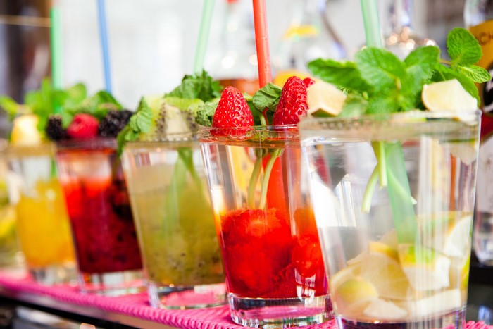 Cocktails with Strawberries and Mint in Highball Glasses