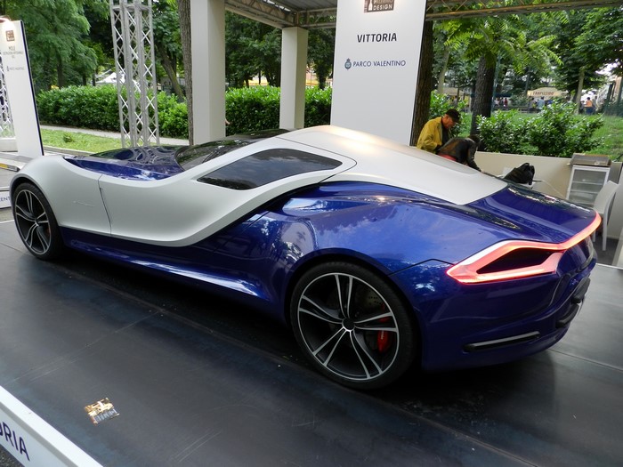 2015 UP Design Vittoria concept car