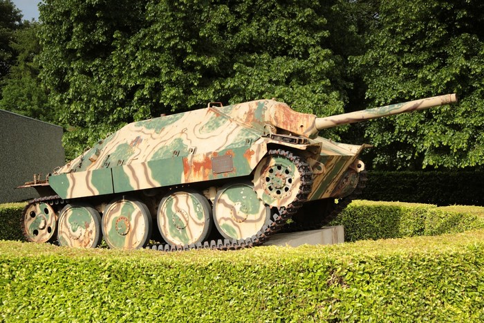 Jagdpanzer 38 Hetzer tank destroyer