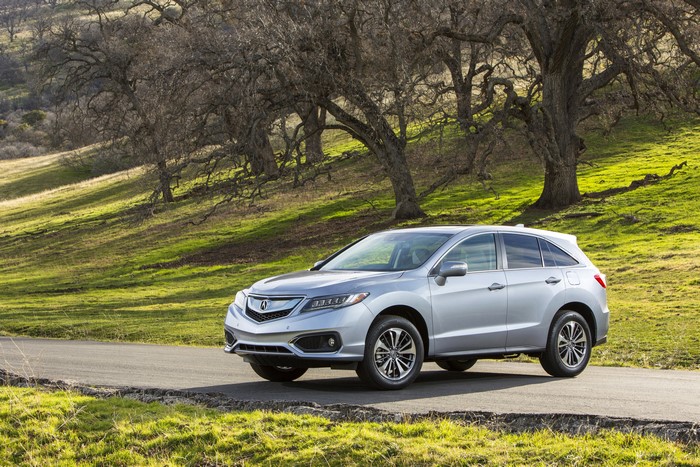 4K 2016 Acura RDX Silver