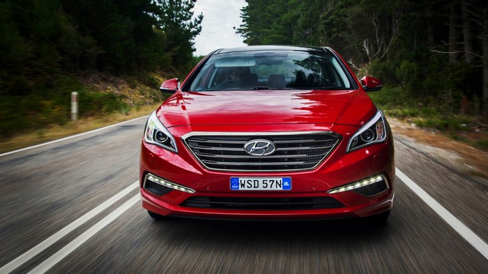 Red 2015 Hyundai Sonata AU-spec LF Front