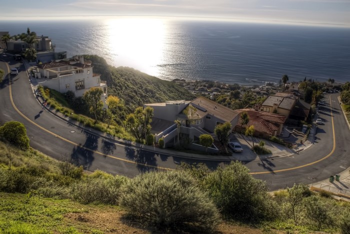 Houses on a hill overlooking the ocean in Laguna Beach, USA