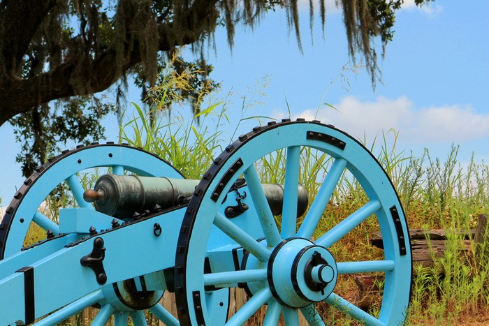Light blue cannon with large wheels