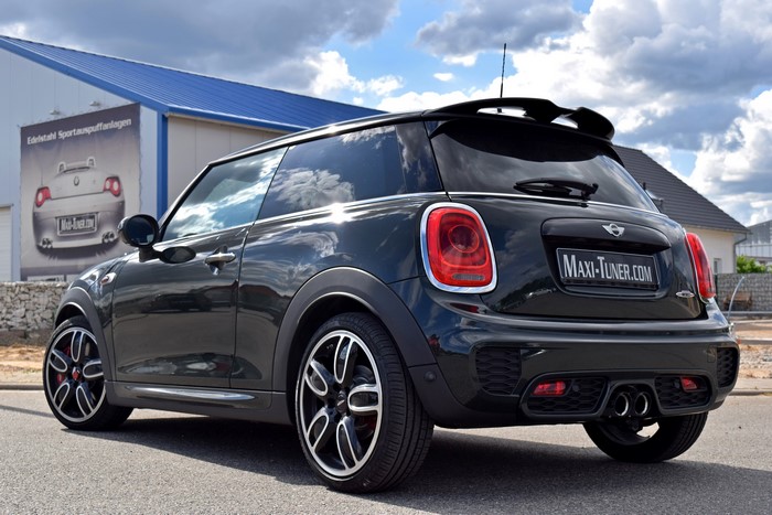 Black Mini JCW F56 Maxi Tuner
