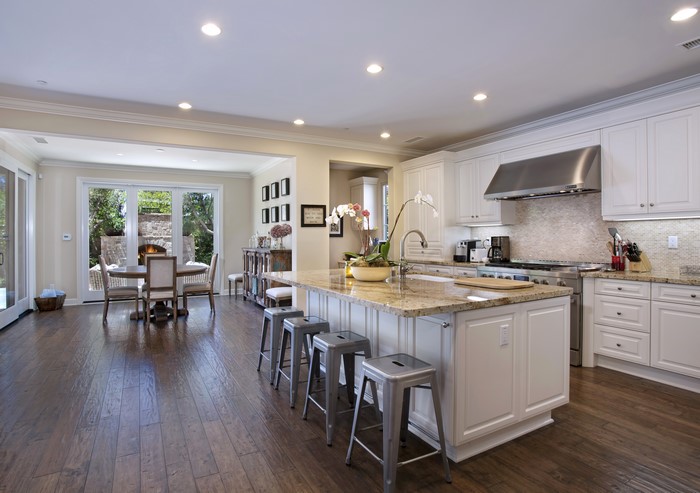 Kitchen with Island and Dining Area