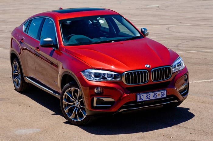 Red BMW X6 xDrive M Sport